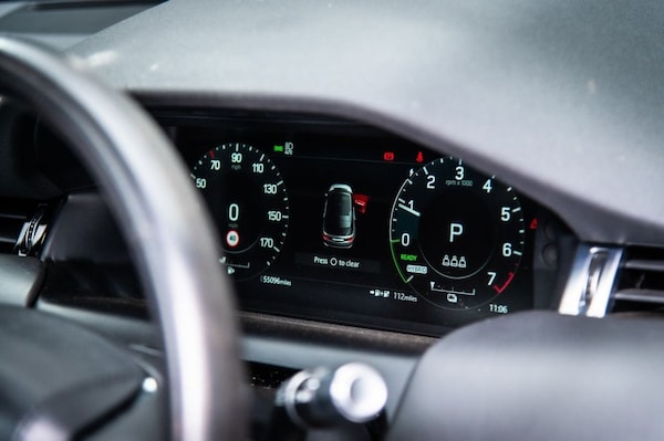 Used Land Rover Discovery Sport 2022 for sale - 75206659: Photo 45
