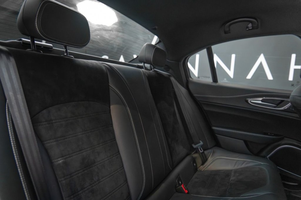 Used Alfa Romeo Giulia 2018 for sale - 76178404: Photo 16