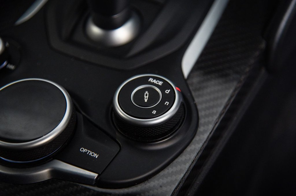 Used Alfa Romeo Giulia 2018 for sale - 76178404: Photo 22