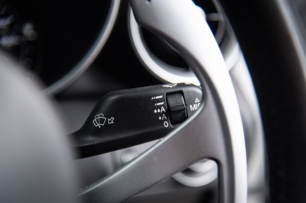 Used Alfa Romeo Giulia 2018 for sale - 76178404: Photo 24