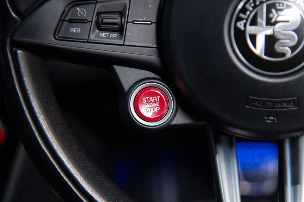 Used Alfa Romeo Giulia 2018 for sale - 76178404: Photo 43