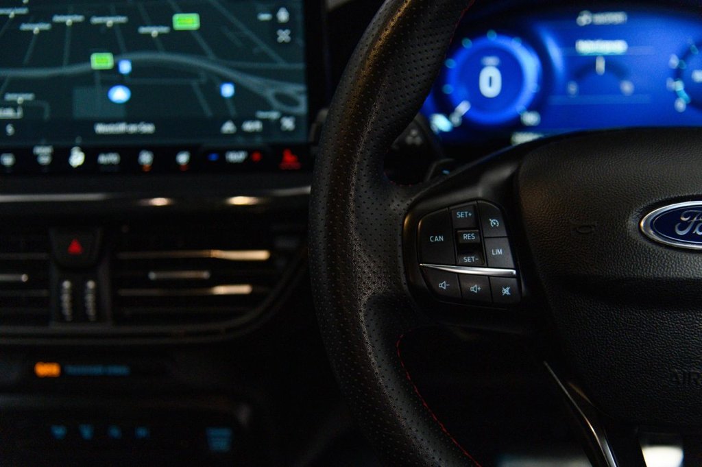 Used Ford Focus 2022 for sale - 77038454: Photo 15