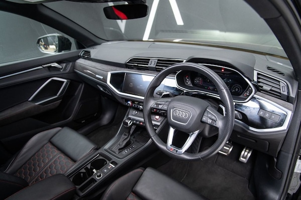 Used Audi RS Q3 2022 for sale - 75631166: Photo 2