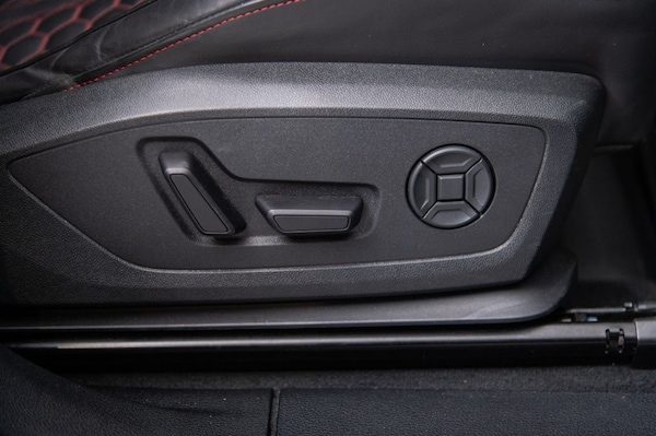 Used Audi RS Q3 2022 for sale - 75631166: Photo 32