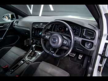Used Volkswagen Golf 2019 for sale - 74344640: Photo