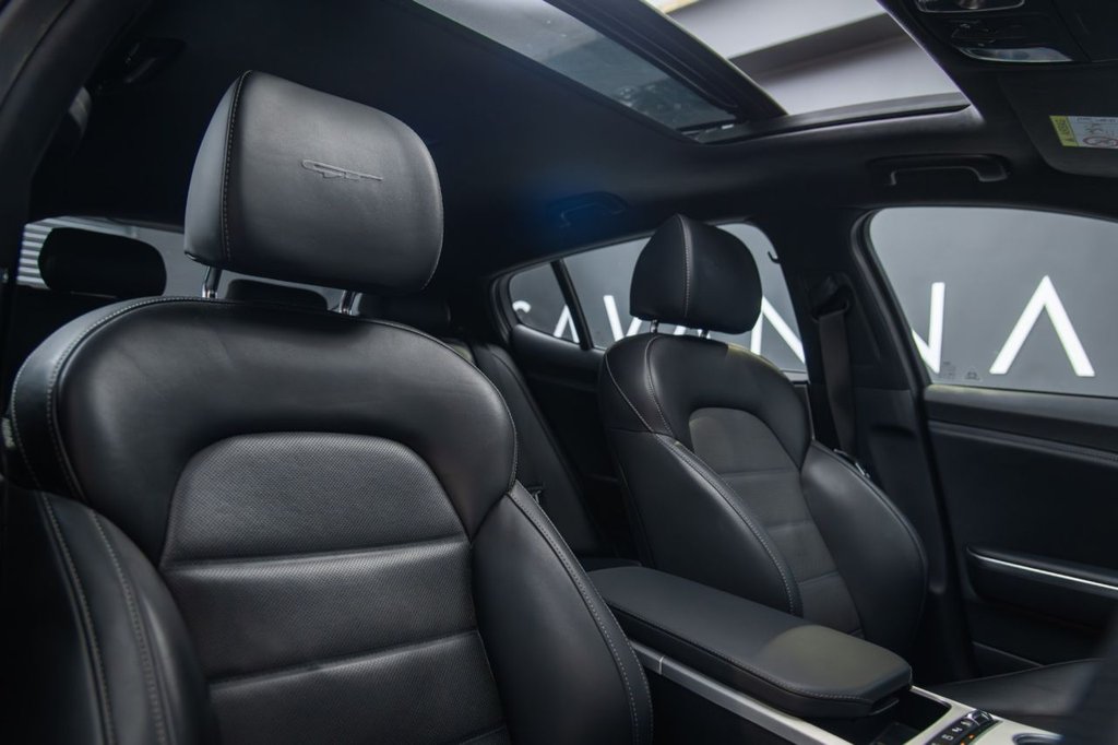 Used Kia Stinger 2019 for sale - 76356860: Photo 16