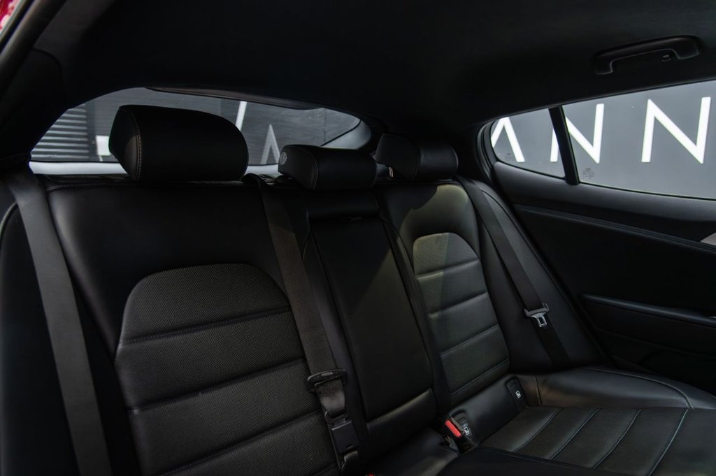 Used Kia Stinger 2019 for sale - 76356860: Photo 17