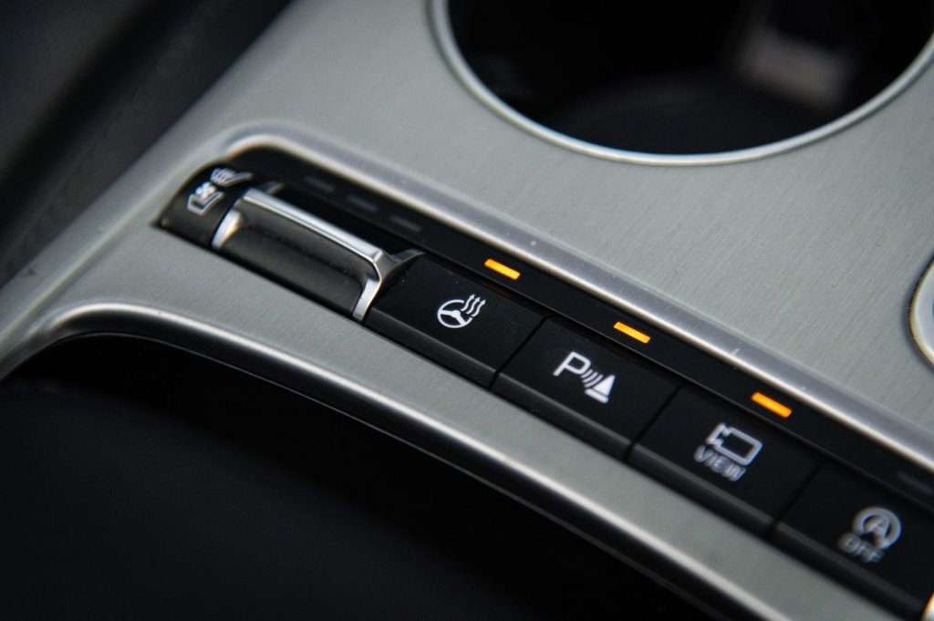 Used Kia Stinger 2019 for sale - 76356860: Photo 20