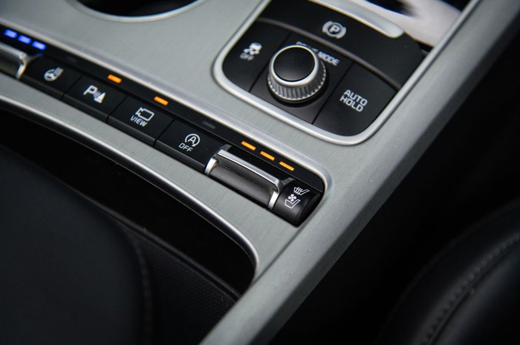 Used Kia Stinger 2019 for sale - 76356860: Photo 22