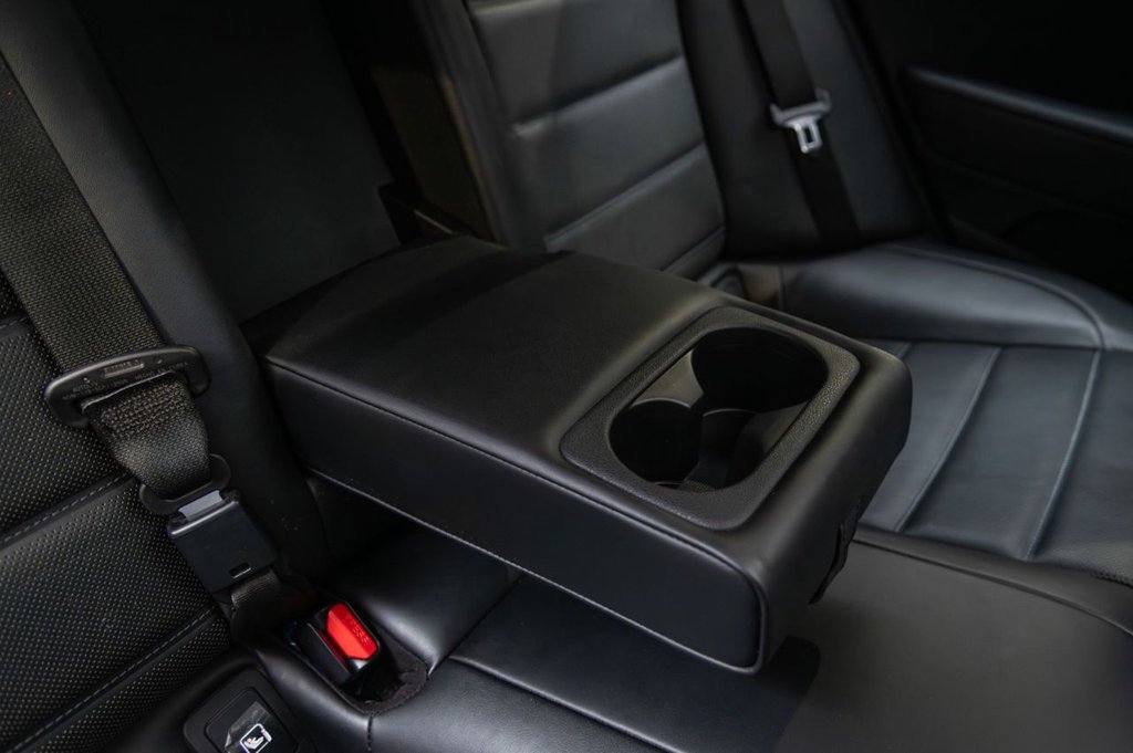 Used Kia Stinger 2019 for sale - 76356860: Photo 50