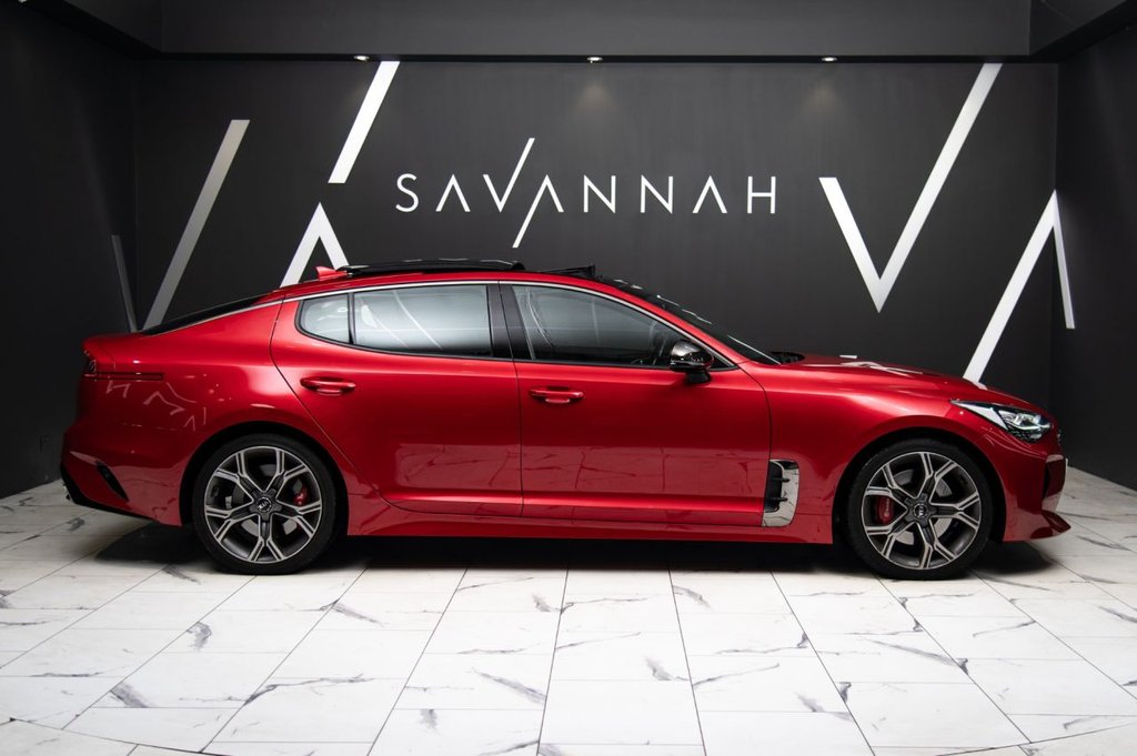 Used Kia Stinger 2019 for sale - 76356860: Photo 9