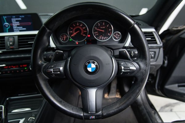 Used BMW 3 Series 2012 for sale - 76023809: Photo 33