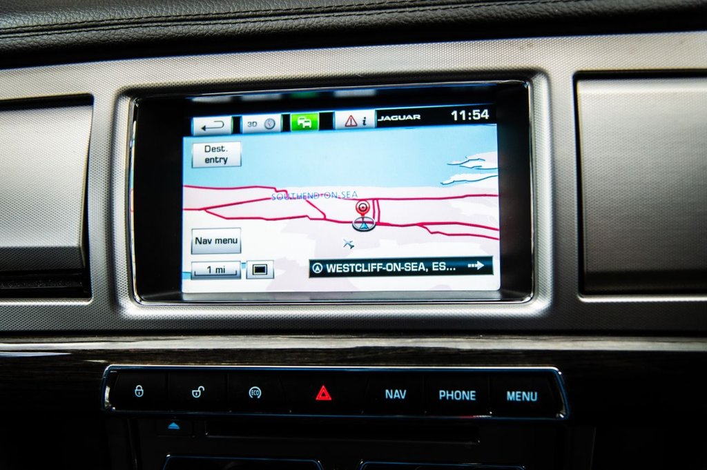 Used Jaguar XF 2015 for sale - 77708935: Photo 10