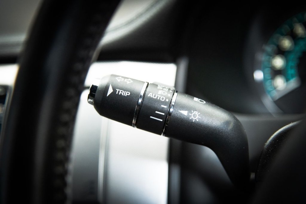 Used Jaguar XF 2015 for sale - 77708935: Photo 21