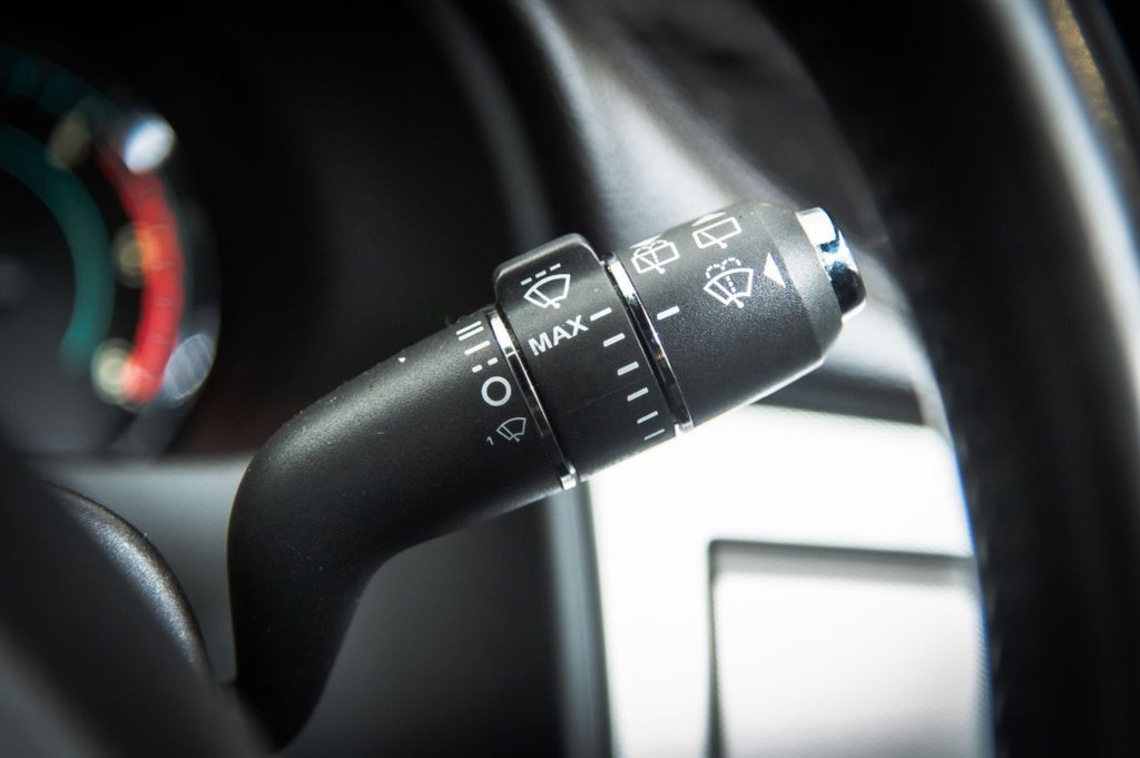 Used Jaguar XF 2015 for sale - 77708935: Photo 26