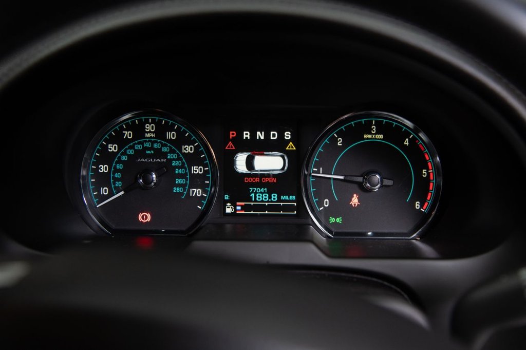 Used Jaguar XF 2015 for sale - 77708935: Photo 27