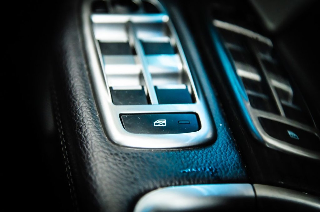 Used Jaguar XF 2015 for sale - 77708935: Photo 38