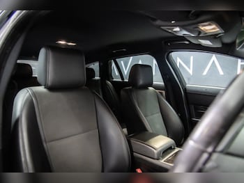 Used Jaguar XF 2015 for sale - 77708935: Photo