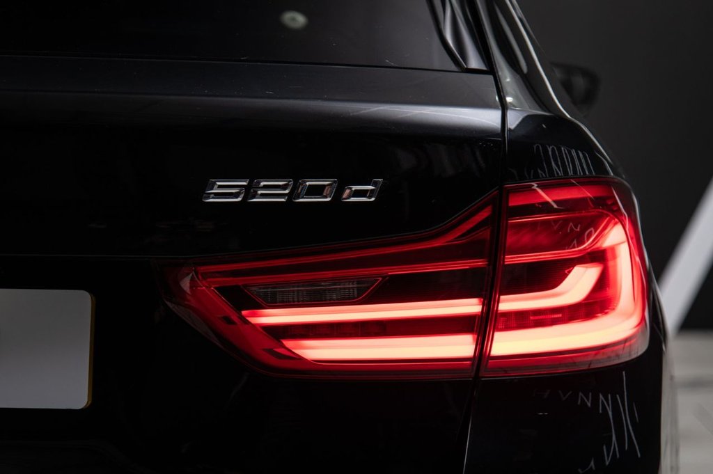 Used BMW 5 Series 2019 for sale - 76604855: Photo 11