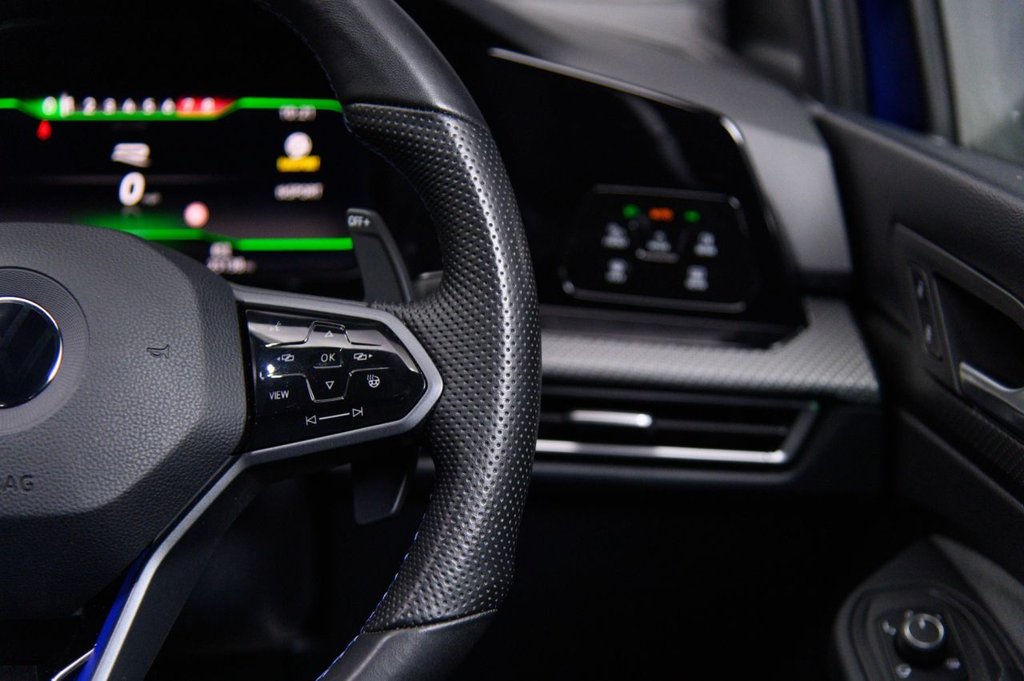 Used Volkswagen Golf 2022 for sale - 76821090: Photo 15