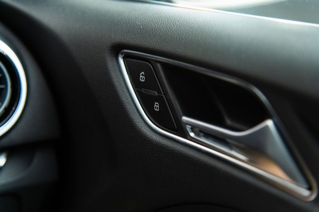 Used Audi RS3 2018 for sale - 77672748: Photo 16