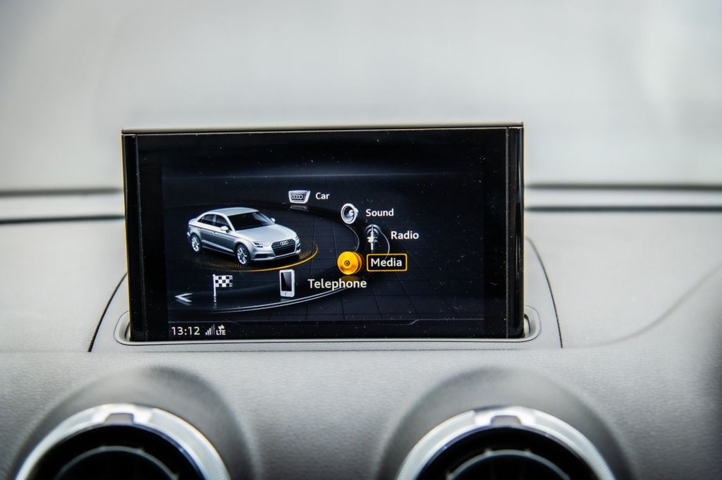 Used Audi RS3 2018 for sale - 77672748: Photo 39