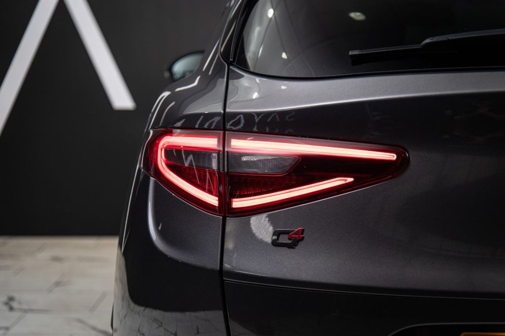 Used Alfa Romeo Stelvio 2022 for sale - 76430410: Photo 10