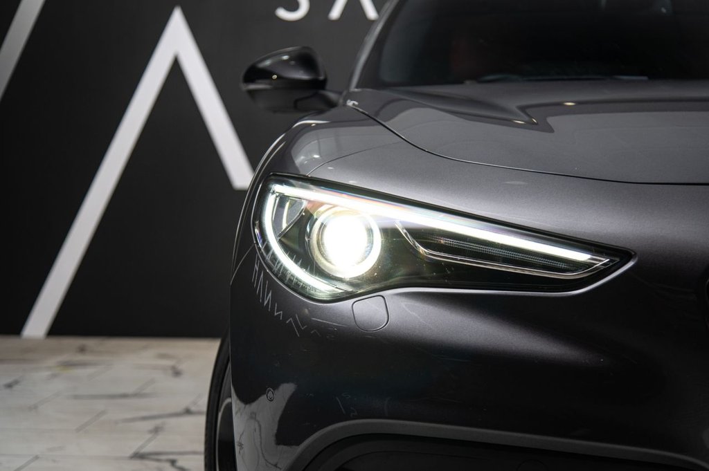 Used Alfa Romeo Stelvio 2022 for sale - 76430410: Photo 11