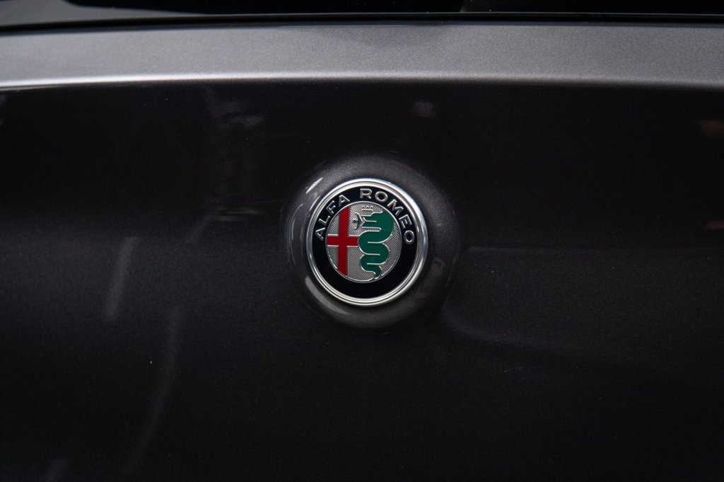 Used Alfa Romeo Stelvio 2022 for sale - 76430410: Photo 12