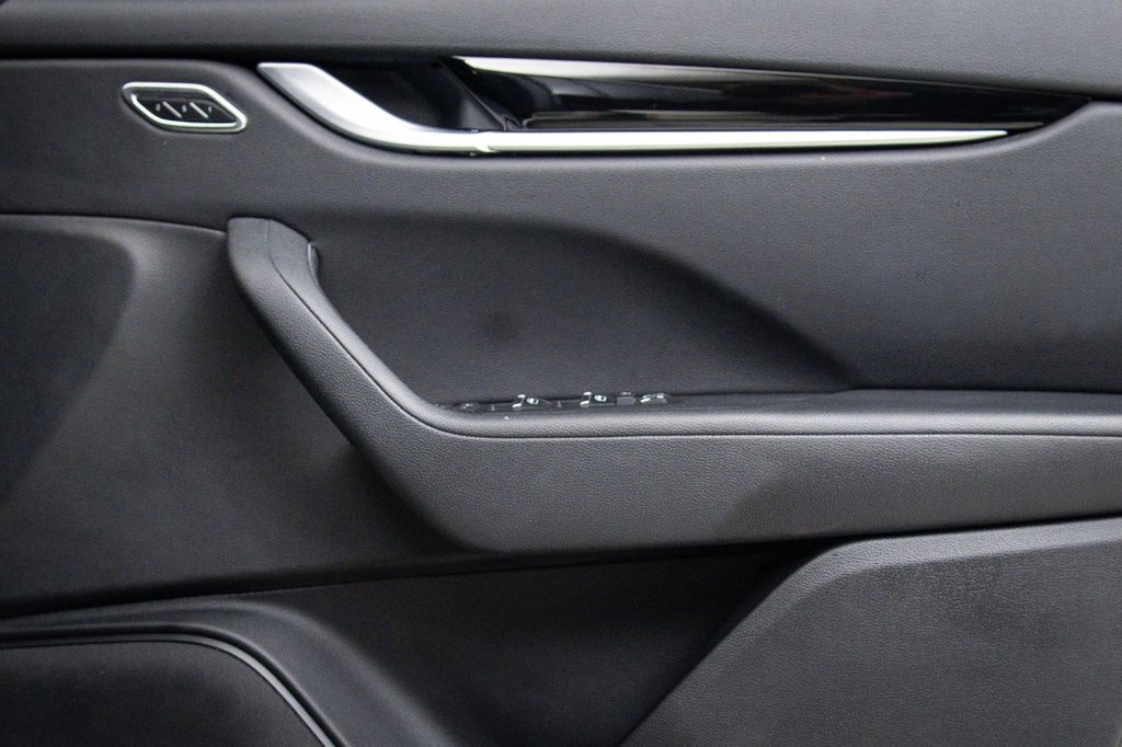 Used Maserati Levante 2018 for sale - 76655367: Photo 32