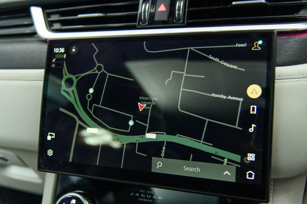 Used Jaguar F-Pace 2022 for sale - 76642564: Photo 21