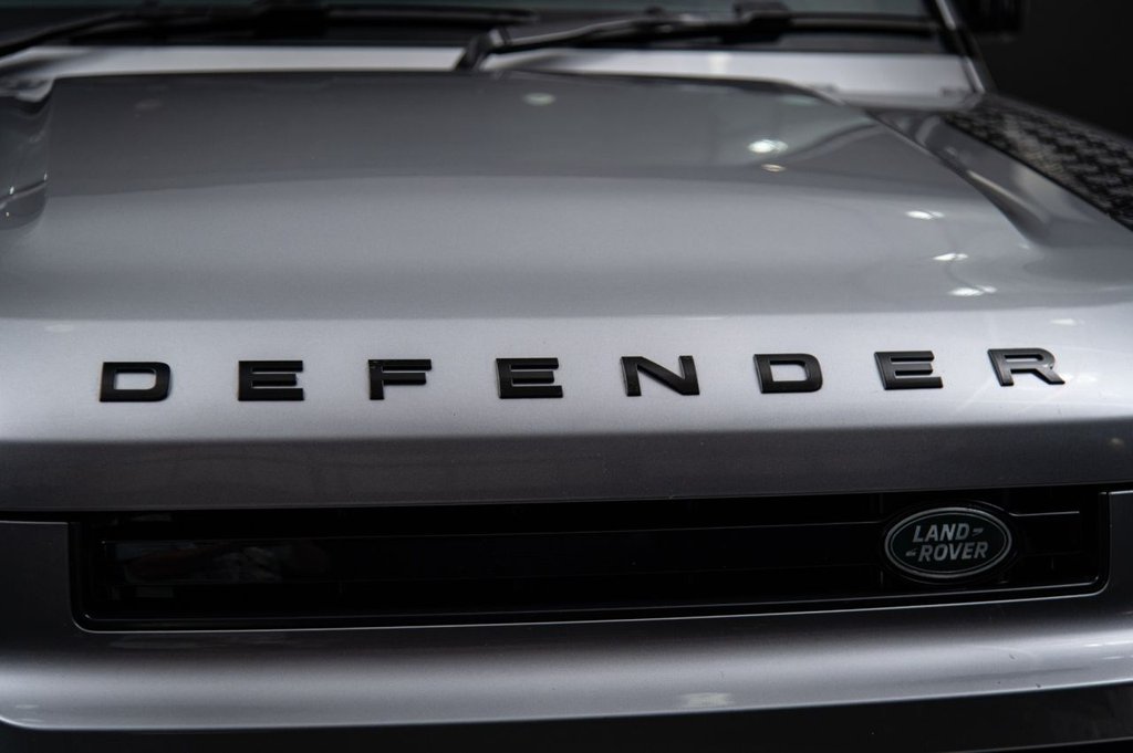 Used Land Rover Defender 2024 for sale - 76582818: Photo 15