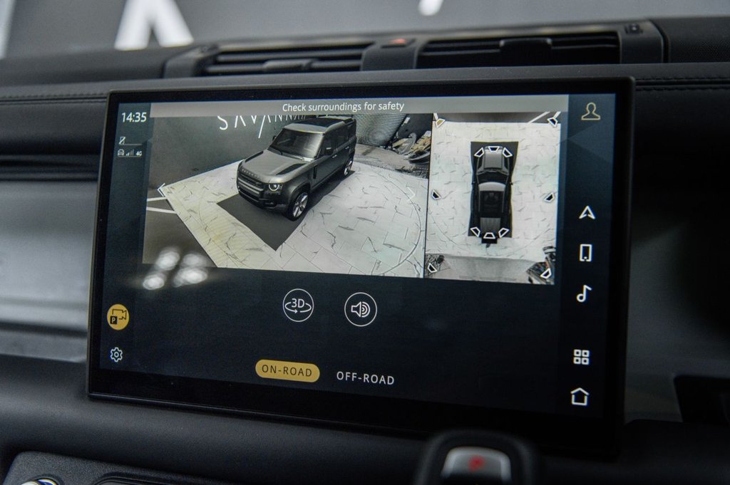 Used Land Rover Defender 2024 for sale - 76582818: Photo 25