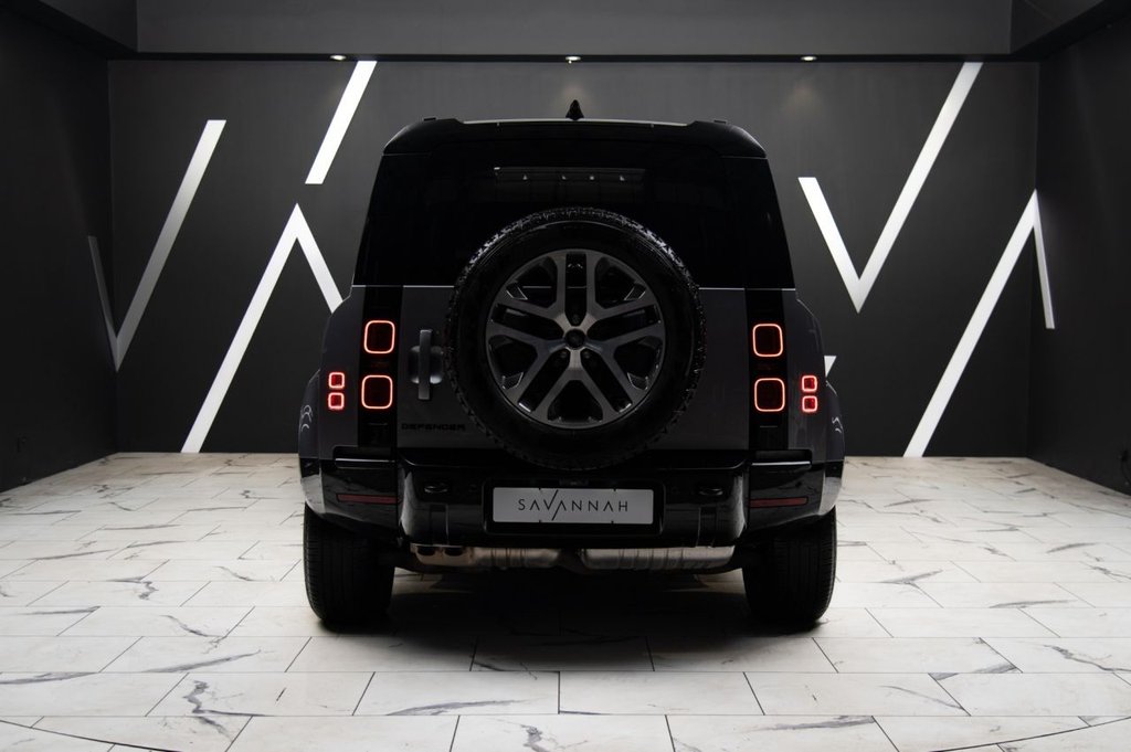 Used Land Rover Defender 2024 for sale - 76582818: Photo 7