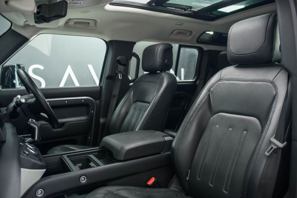 Used Land Rover Defender 2020 for sale - 77672750: Photo 18