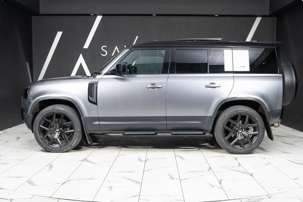 Used Land Rover Defender 2020 for sale - 77672750: Photo 5