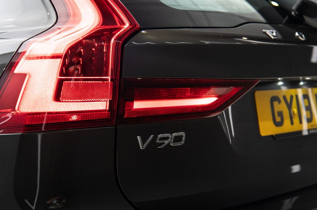 Used Volvo V90 Cross Country 2019 for sale - 76333741: Photo 11