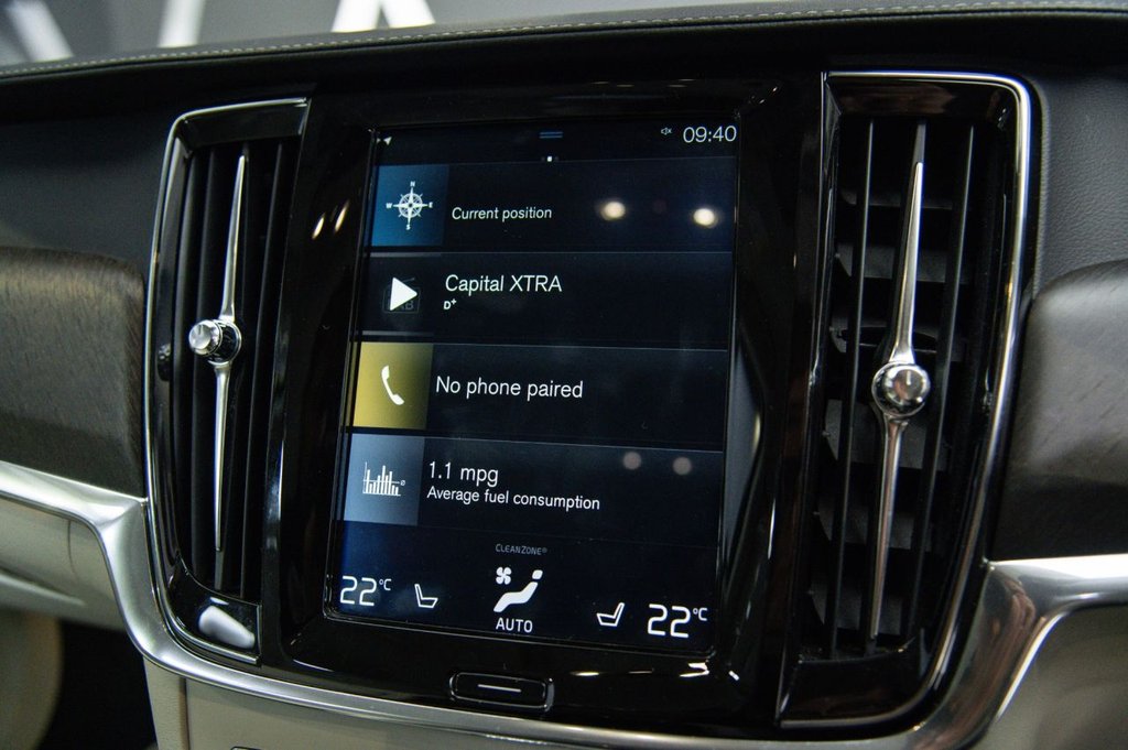 Used Volvo V90 Cross Country 2019 for sale - 76333741: Photo 27