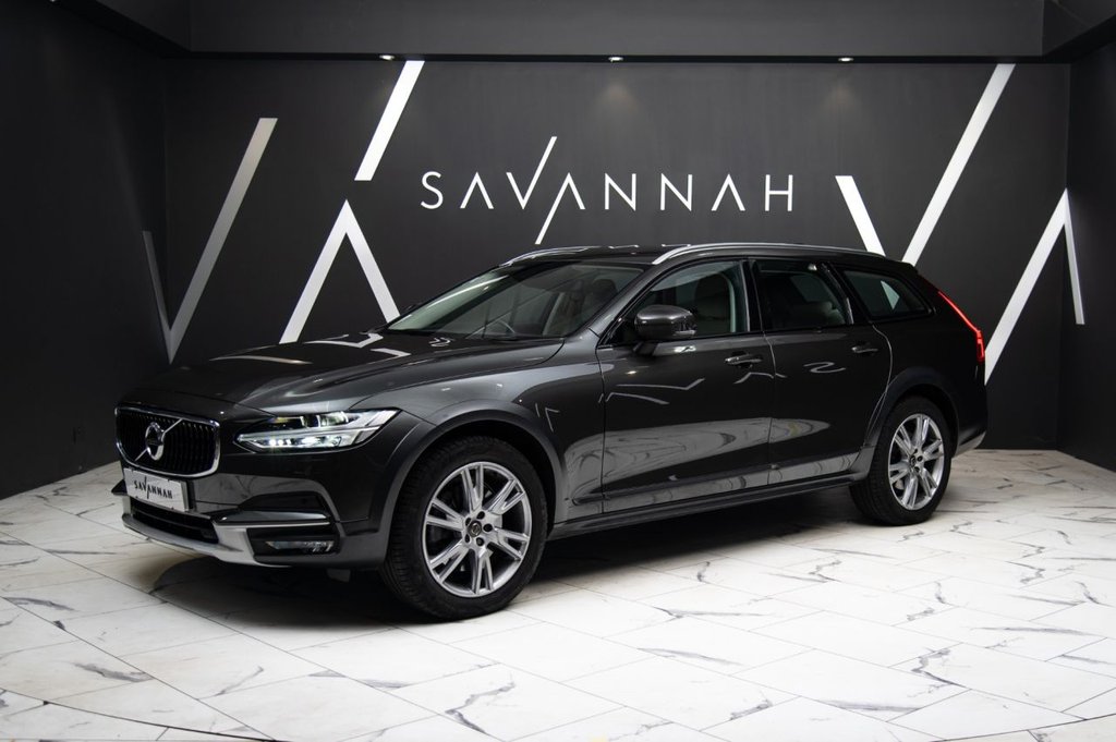 Used Volvo V90 Cross Country 2019 for sale - 76333741: Photo 4