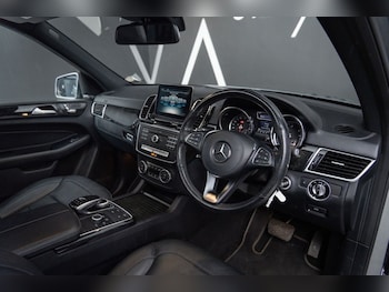 Used Mercedes-Benz GLS 2019 for sale - 76039853: Photo