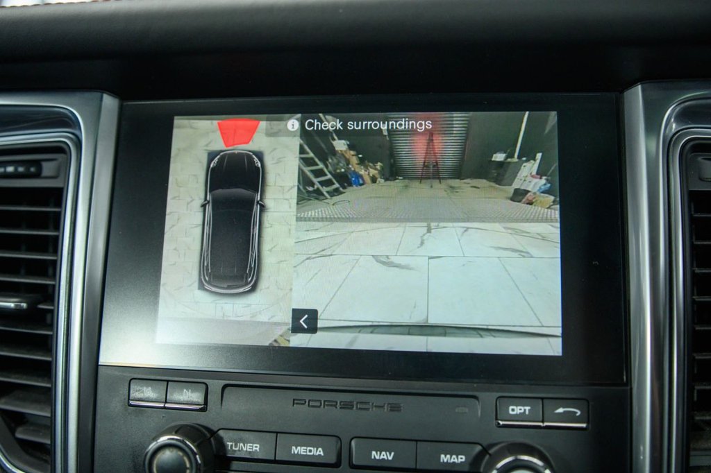 Used Porsche Macan 2017 for sale - 77534665: Photo 22