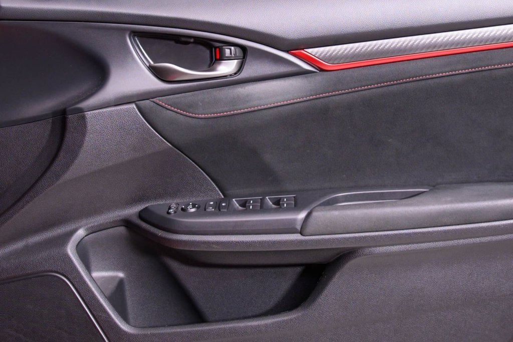 Used Honda Civic 2017 for sale - 77369601: Photo 25