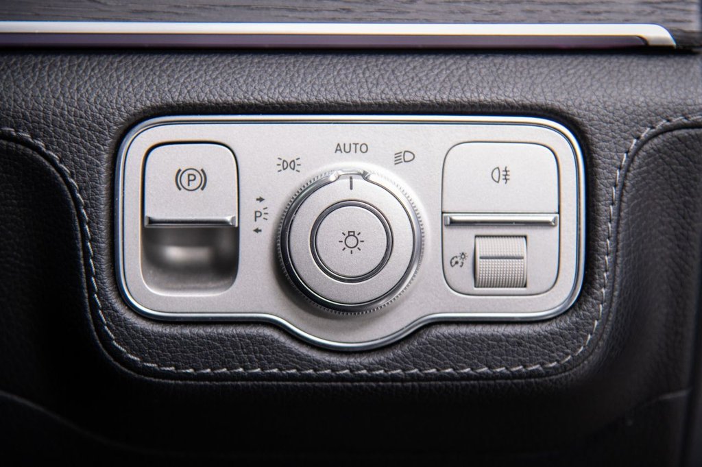 Used Mercedes-Benz GLE 2022 for sale - 75716365: Photo 28