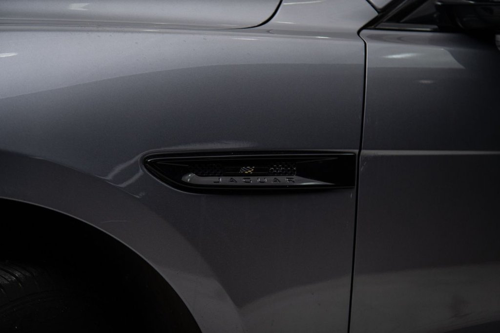 Used Jaguar F-Pace 2020 for sale - 76617441: Photo 11