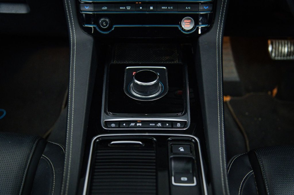 Used Jaguar F-Pace 2020 for sale - 76617441: Photo 20