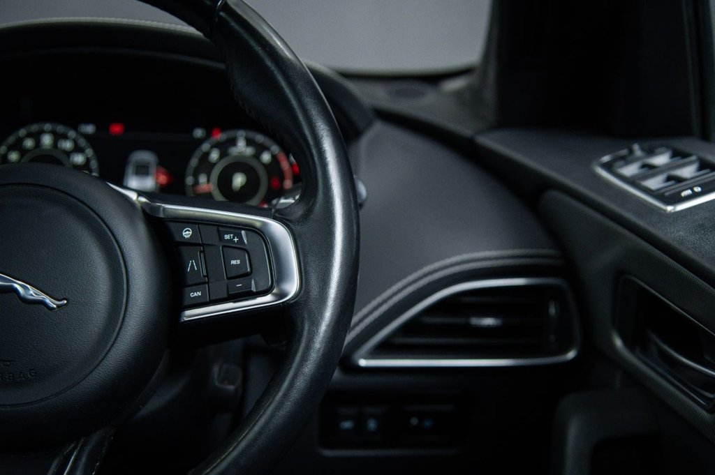 Used Jaguar F-Pace 2020 for sale - 76617441: Photo 22