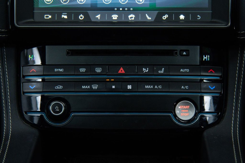 Used Jaguar F-Pace 2020 for sale - 76617441: Photo 23