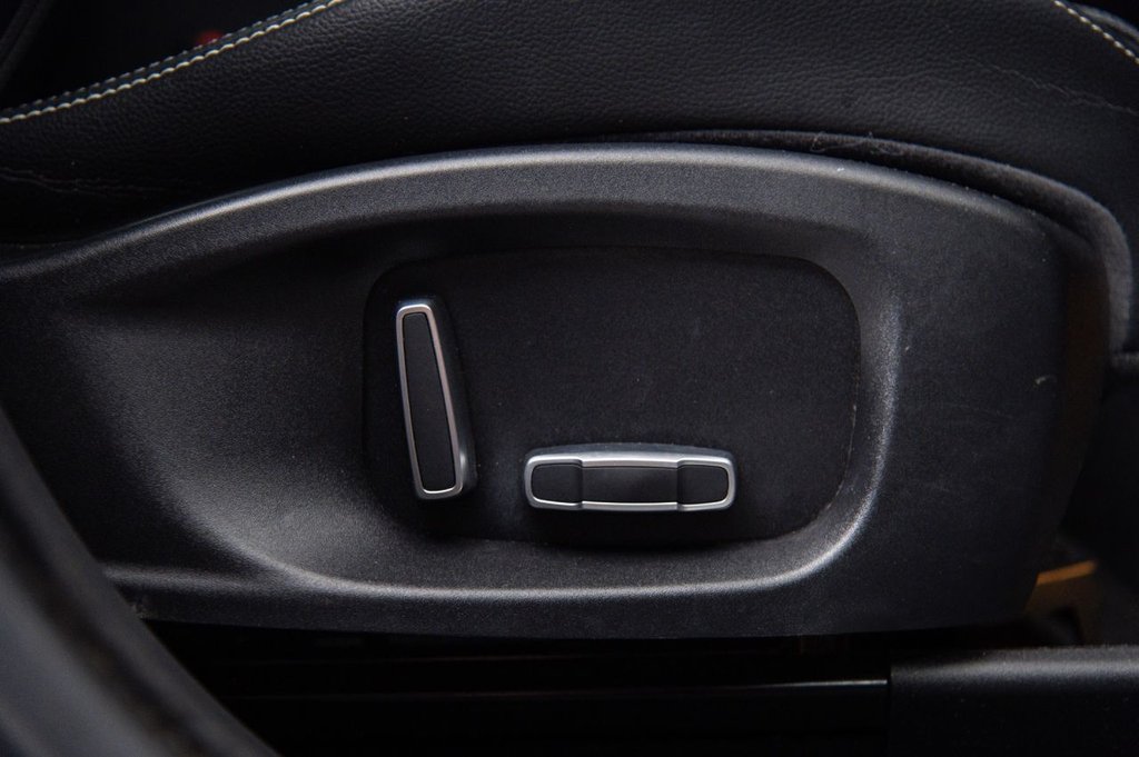 Used Jaguar F-Pace 2020 for sale - 76617441: Photo 27