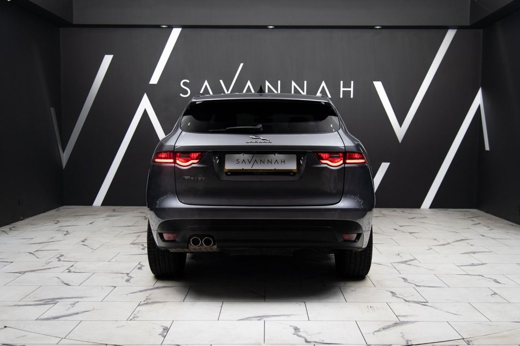 Used Jaguar F-Pace 2020 for sale - 76617441: Photo 7