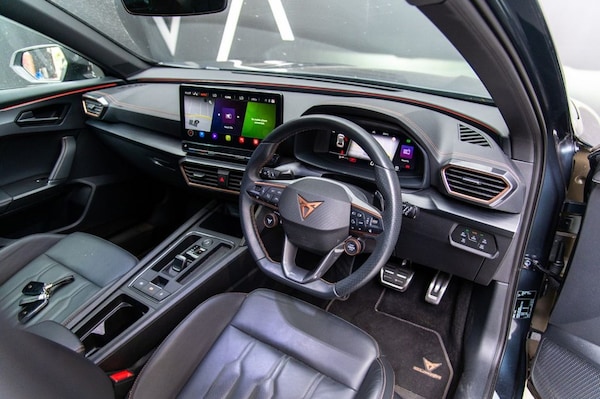 Used Cupra Formentor 2023 for sale - 75047079: Photo 2